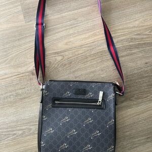 unbranded UNISEX GG ( Supreme)  dark blue/gray Crossbody Bag Never worn